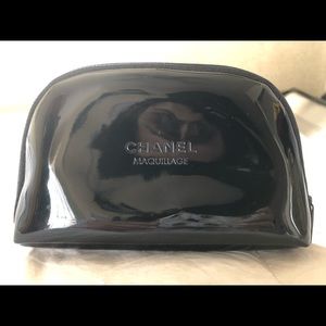 CHANEL MAKE UP BAG